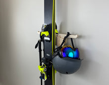 Load image into Gallery viewer, wall mounted ski display and storage rack